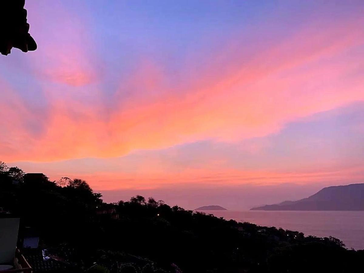 Residencia Em Condom, 1 Ou 2 Suites, Vista Para O Mar, Praia Do Curral, Ilhabela Esterno foto