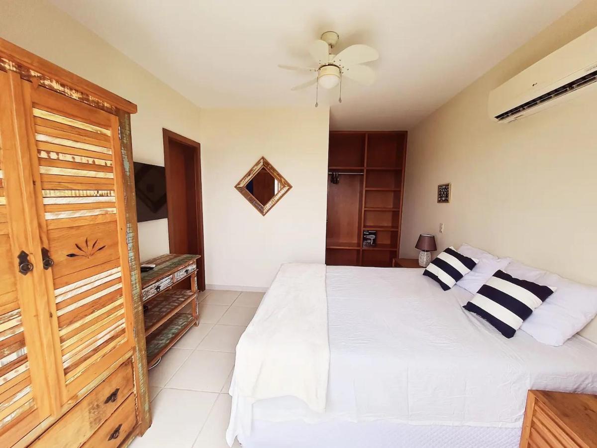 Residencia Em Condom, 1 Ou 2 Suites, Vista Para O Mar, Praia Do Curral, Ilhabela Esterno foto