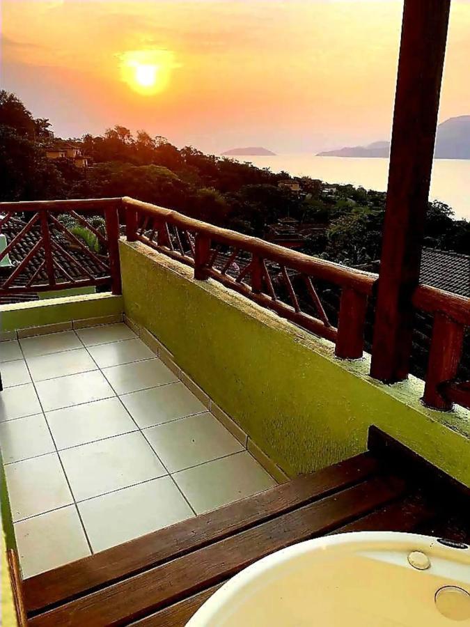 Residencia Em Condom, 1 Ou 2 Suites, Vista Para O Mar, Praia Do Curral, Ilhabela Esterno foto